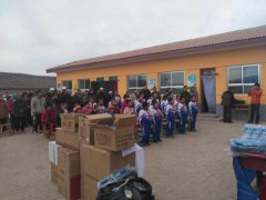 蘭州永泓源2016年希望小學(xué)捐助公益現場